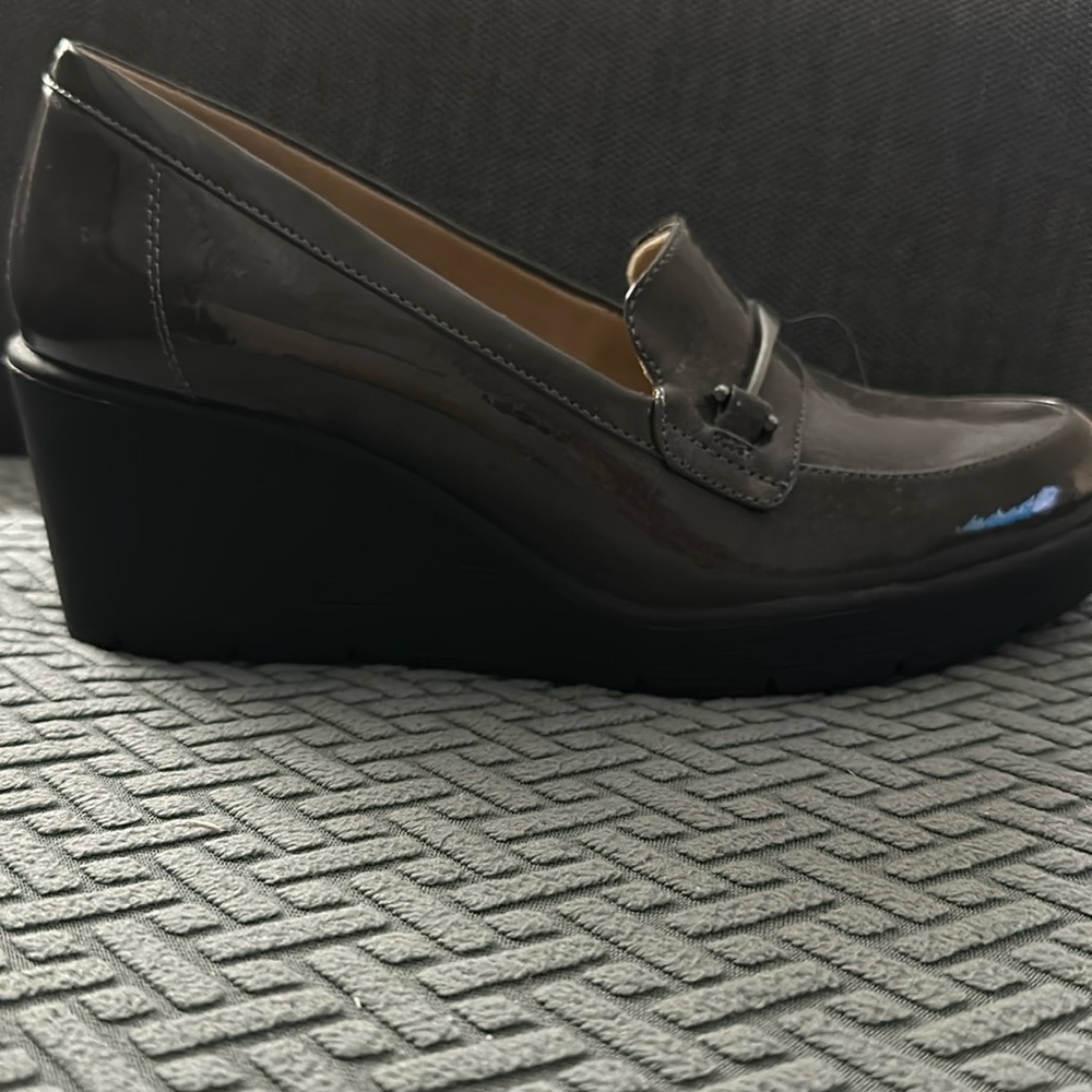 Naturalizer Soul loafer wedge